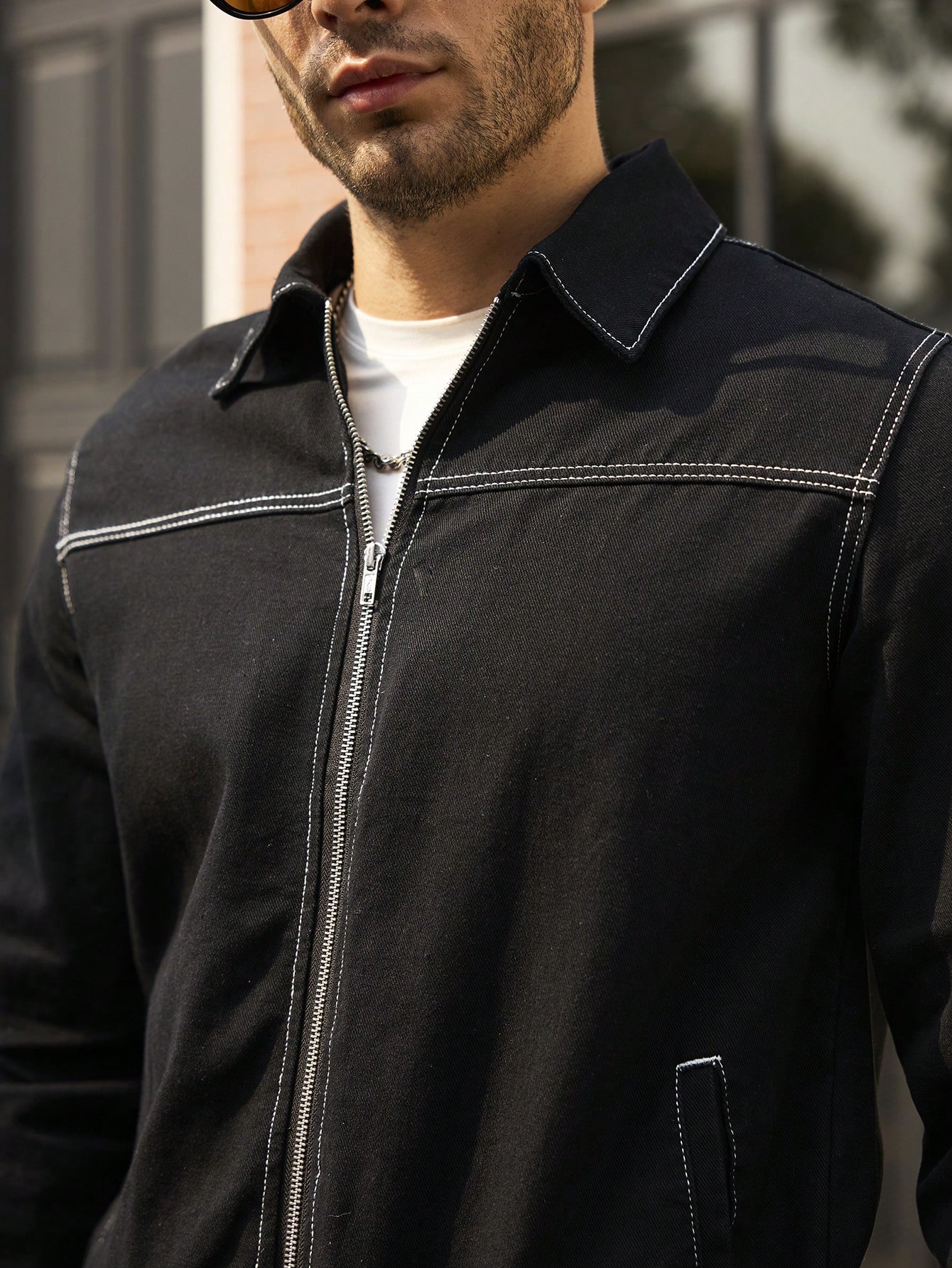 Men Casual Loose Denim Jacket With Zipper Front Vintage